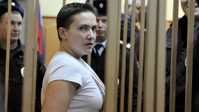 суд вынес обвинительный приговор летчице надежде савченко