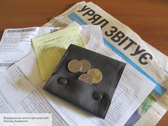 Украинцам стоит приготовиться к налогам по-новому, осеннему призыву и монетизации льгот 