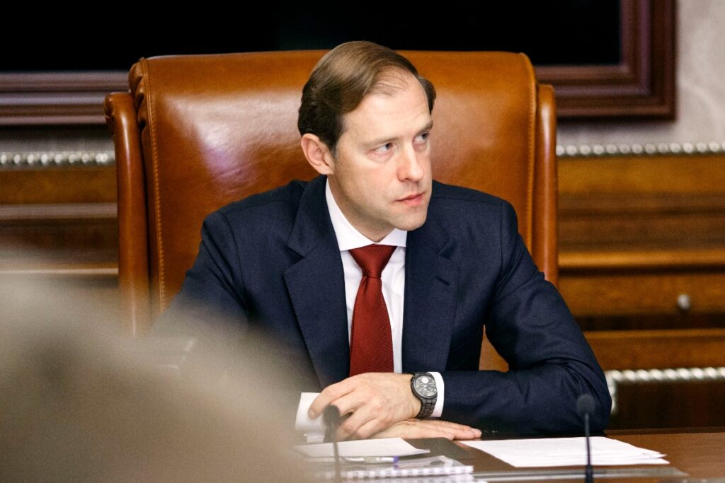 Мантуров объяснил, для чего вводится утильсбор