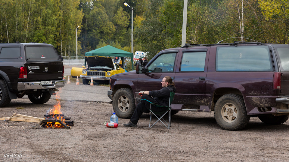 Маленькая девочкая и большие машины Маленькая девочкая и большие машины авто и мото,автомобили,автомобиль,история,машины,Россия,тюнинг
