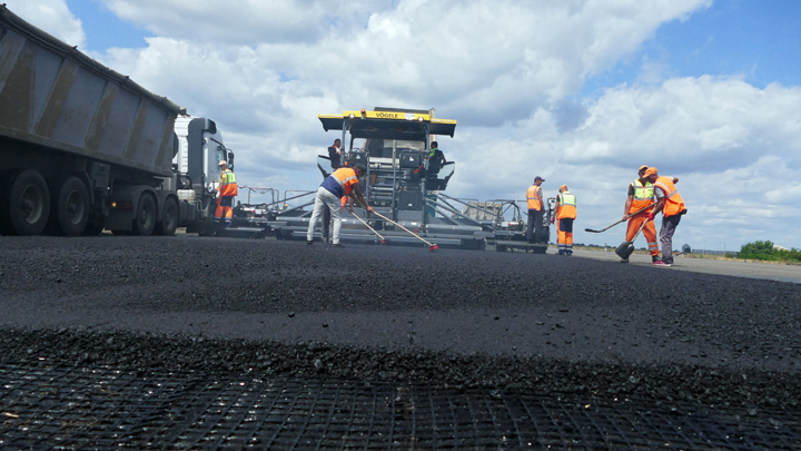 Женщинам разрешили убиваться по-новому: Минтруд реализует феминистские планы Собчак