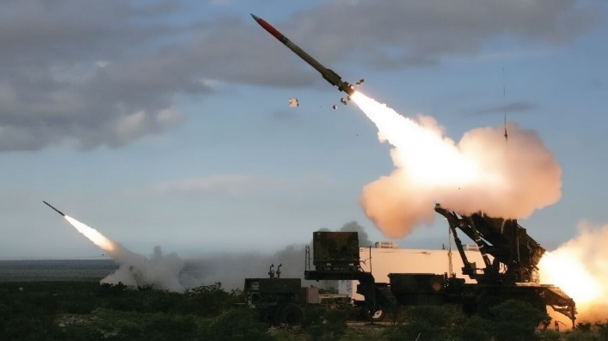 НАТО снова повышает военную напряженность в Восточной Европе