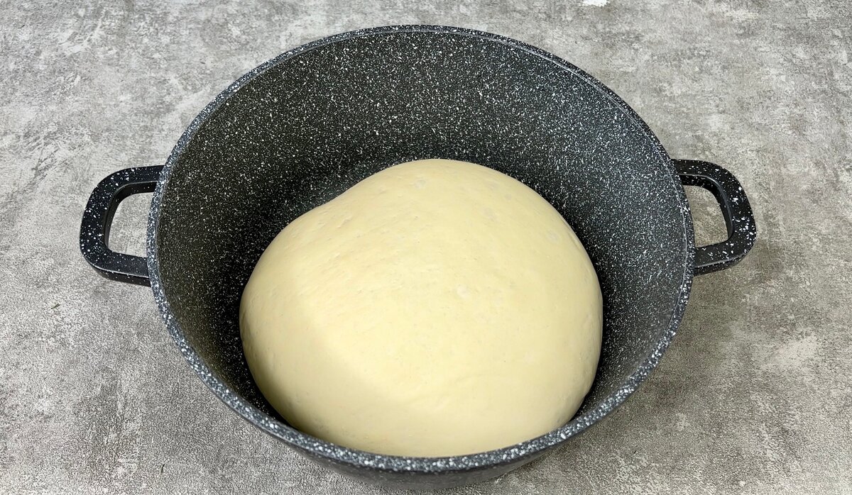 Эта чесночная лепёшка и хлеб заменит и для простого перекуса подойдёт (ароматная, вкусная и готовится элементарно)