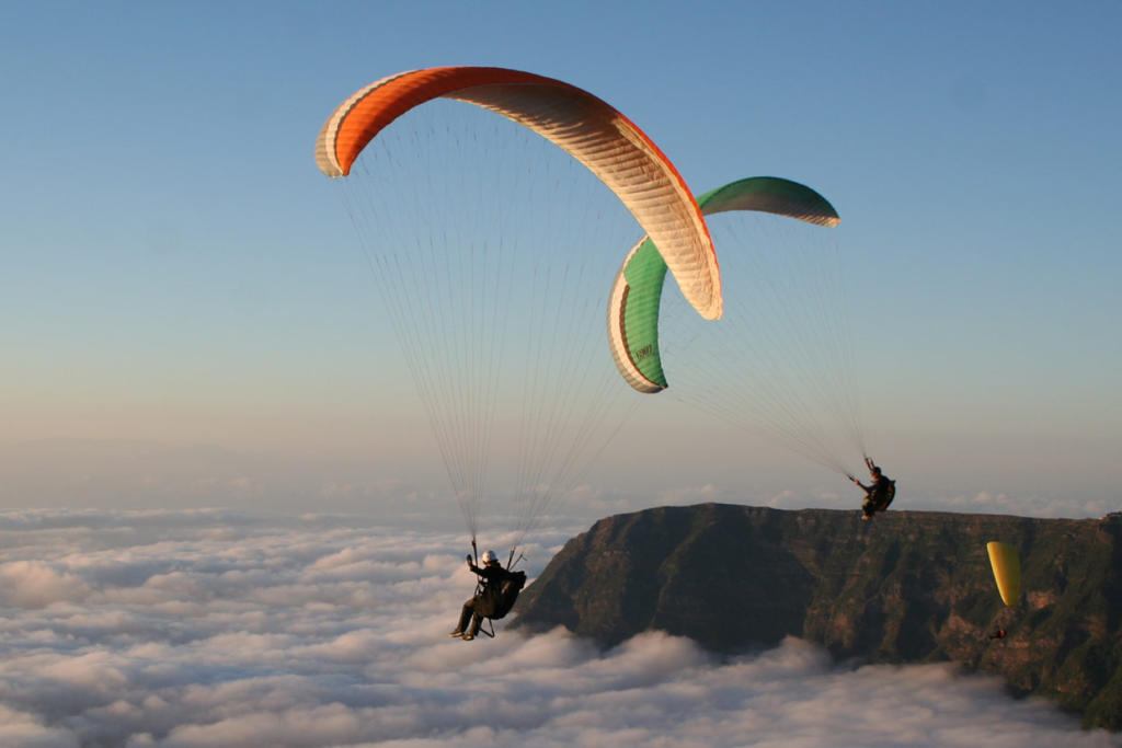полеты на безмоторках 9. параглайдинг в крыму. полет на мотопараплане. парапланеристы в крыму. дельталет мд-50.
