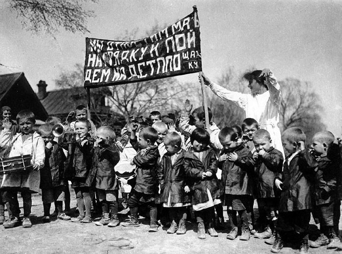 28 фотографий 100-летней давности, на которых запечатлены интереснейшие события из истории России владивосток