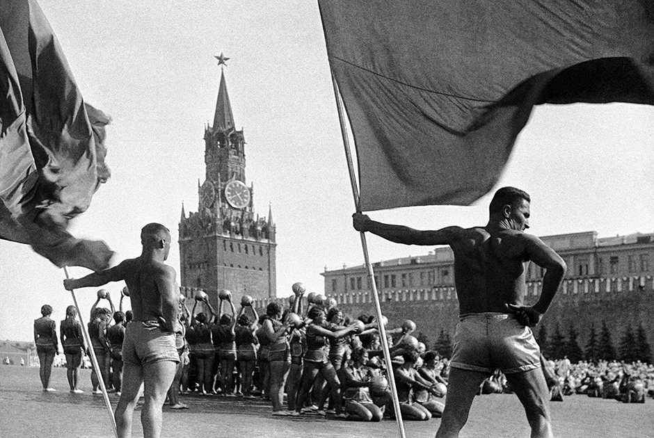 «Две недели — ЗОЖ, две недели — запой» здоровье, жизни, просто, сейчас, своей, граждане, потом, недели, человек, практически, советского, чтобы, занимался, потому, очень, проблемы, работе, советские, системы, которые