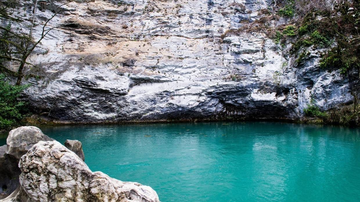 Абхазия и Армения вошли в число самых бюджетных направлений для отдыха в октябре