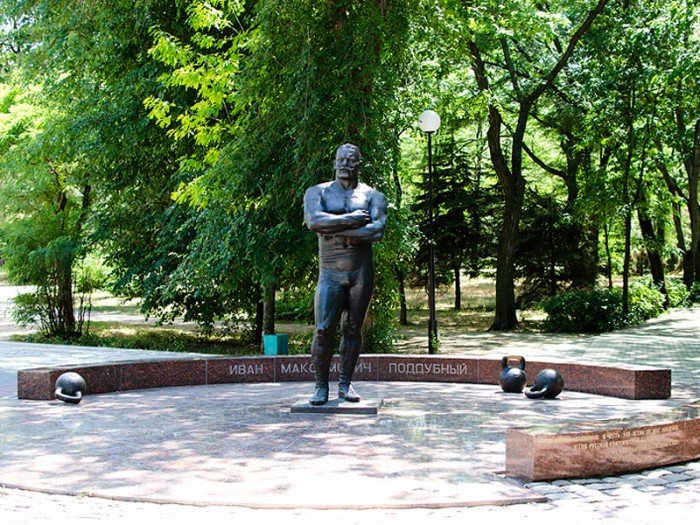 Памятник в Ейске