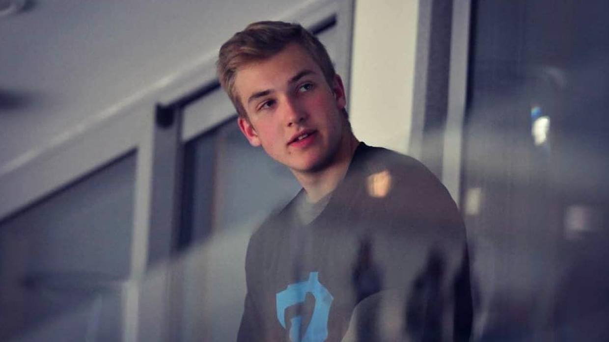 Пользователи Сети в восторге от фотографий сына Лукашенко в хоккейной форме