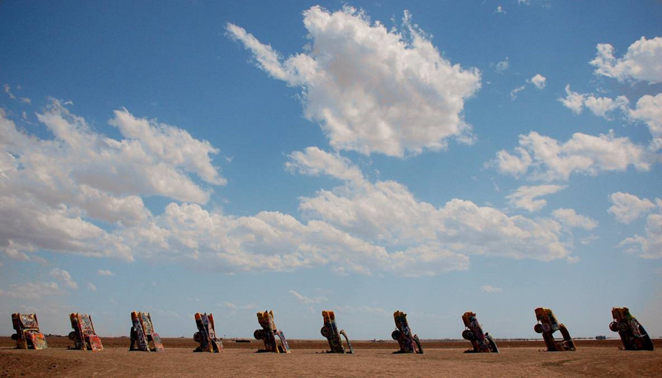 Ранчо Кадиллак — Необычный памятник Американской мечте!