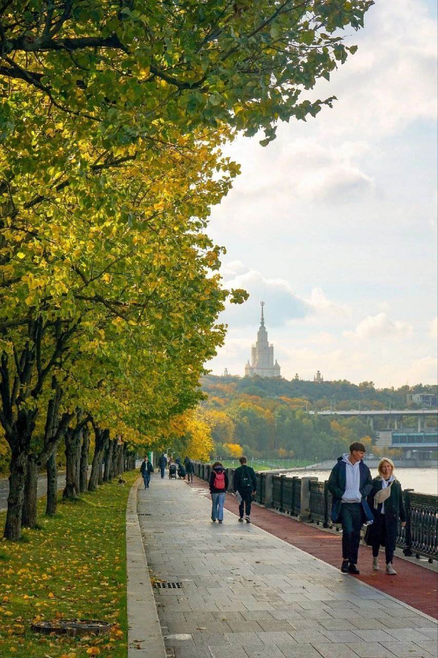 Фото Парков Москвы Осенью 2025