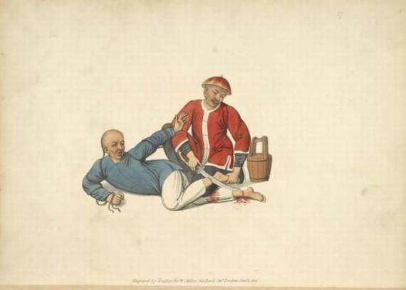 Реки крови и головы на кольях — вот что случается, если обидеть беззащитную старушку