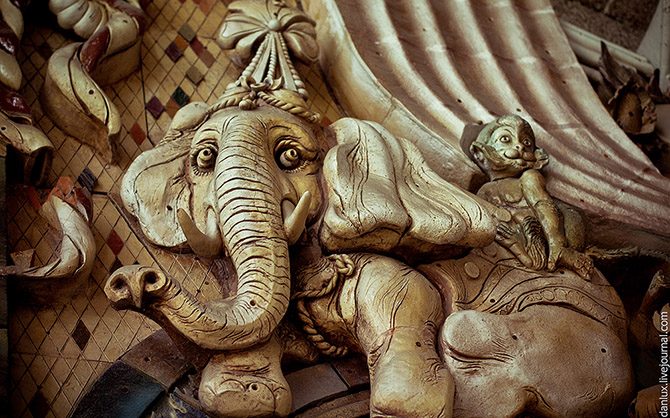 Атмосферная прогулка по заброшенному кишинёвскому цирку Атмосферная прогулка по заброшенному кишинёвскому цирку