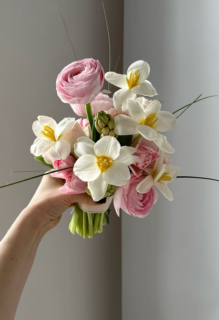 Свадебные букеты 2026: 20+ идей для вдохновения