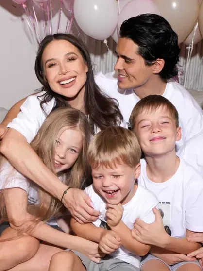 Тайна анонима: кто на самом деле погасил 175 миллионов рублей за блогершу Лерчек