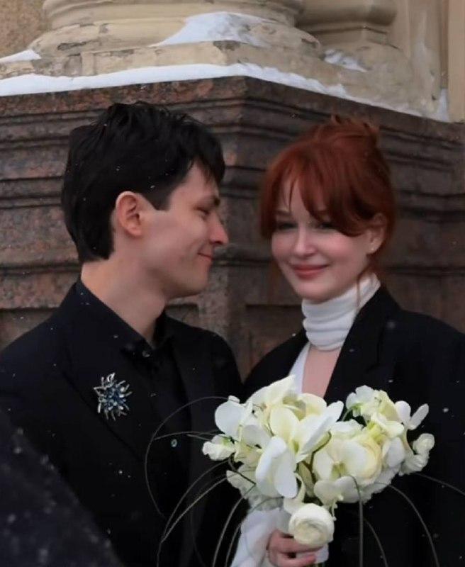 Внучка Иосифа Бродского вышла замуж: и это самая красивая свадьба, которую мы когда-либо видели format-article,noindex,tiktok (тикток),социальная сеть,александр бродский,алексей руткис,Знаменитости,Иосиф Бродский,лента,ру,издание,мария руткис,рая вольперт