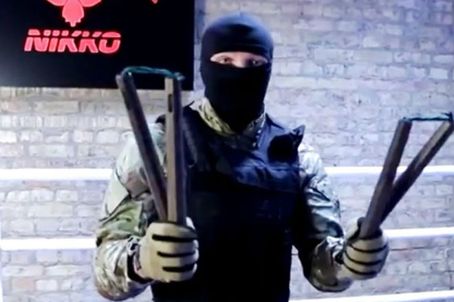 Как правильно крутить нунчаки: советы мастера карате Как правильно крутить нунчаки: советы мастера карате идеи