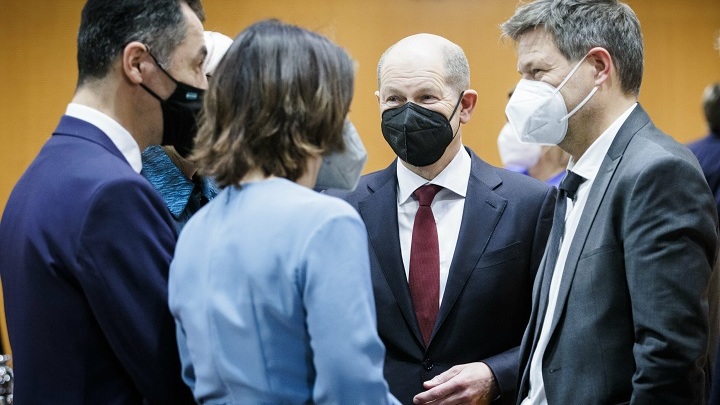 В ГЕРМАНИИ ПОЯВИЛОСЬ ПРАВИТЕЛЬСТВО, КАКОГО ЕЩЁ НЕ БЫЛО. РОССИЯ ЭТО ПОЧУВСТВУЕТ