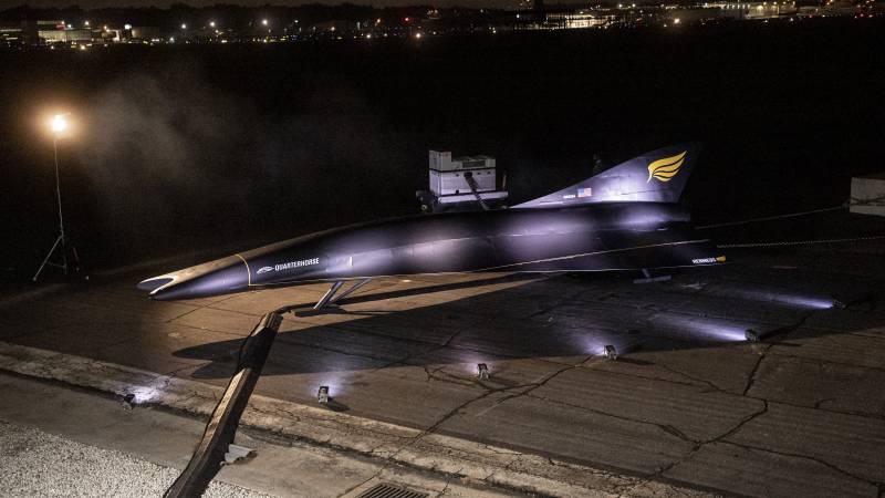 Экспериментальный гиперзвуковой самолет Hermeus Quarterhorse накануне летных испытаний оружие