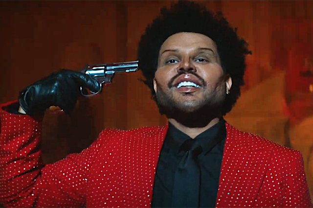 Поклонники раскритиковали Элджея за копирование образа The Weeknd в новом клипе Шоу-бизнес