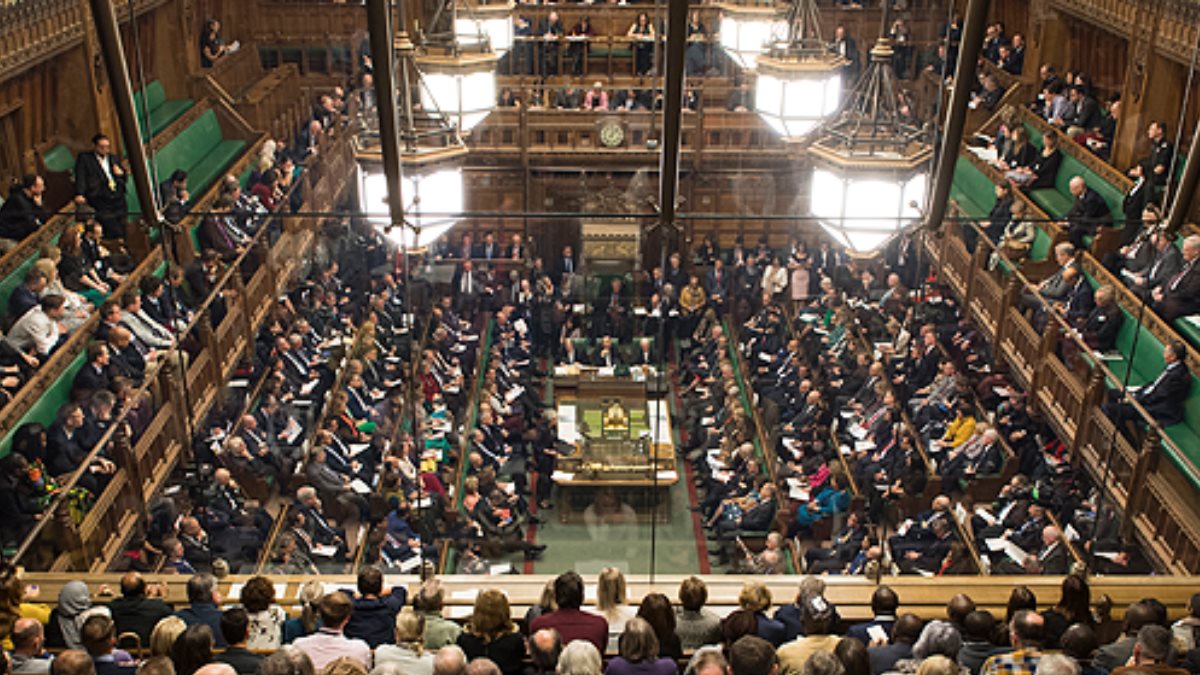 Палата общин с каким событием связано. Палаты общин (House of Commons). Палата общин Великобритании. Палата общин Великобритании здание. Парламент Великобритании в 2023 году.