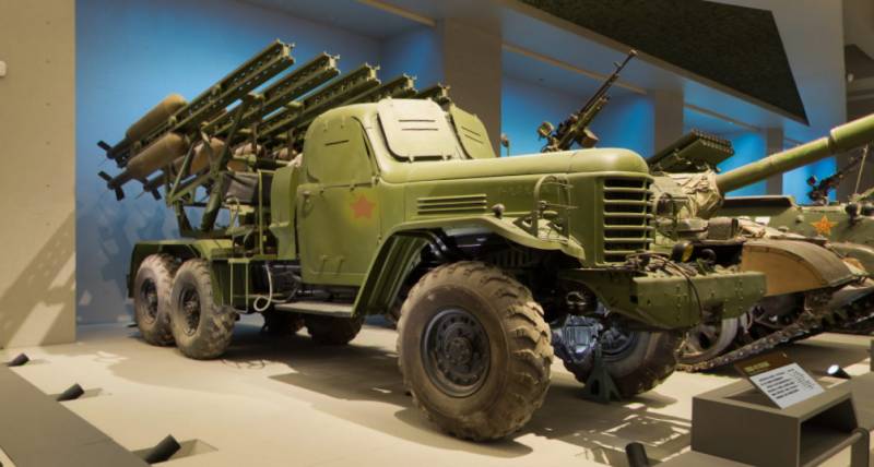 Китайские реактивные системы залпового огня 1950-1970-х годов Китайские реактивные системы залпового огня 1950-1970-х годов оружие