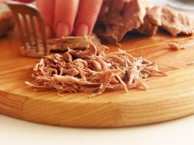 Салаты на 8 Марта – шесть вкусных рецептов Салаты на 8 Марта – шесть вкусных рецептов