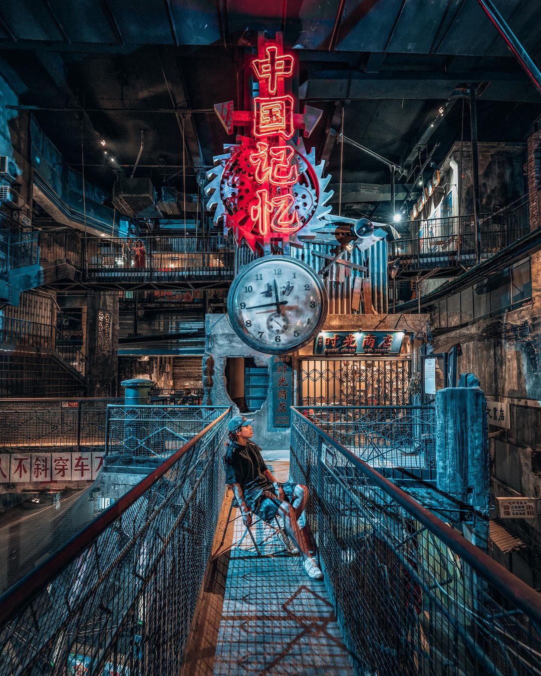 Атмосферные китайские улицы на снимках Чэня Юй Чэня Атмосферные китайские улицы на снимках Чэня Юй Чэня города,Китай,тревел-фото,улицы