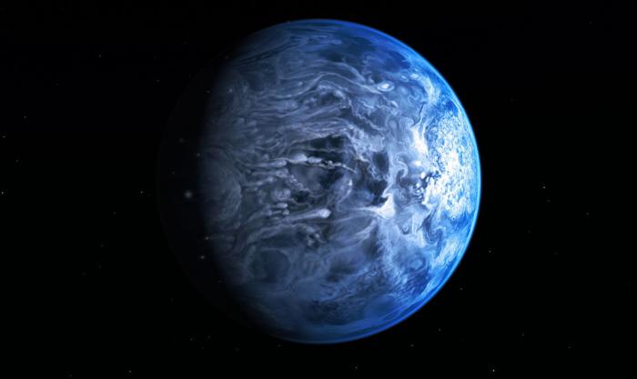 HD 189733b Синий оттенок этой планеты может напомнить вам мировой океан, или приятный летний денек. Но не стоит обманываться: этот огромный газовый гигант вращается по минимальной орбите, очень близко к своей звезде. Тут нет воды и никогда ее не будет. Температура — 900 градусов по Цельсию и лазурное небо — дождь из расплавленного стекла.