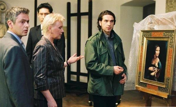 Доспехи подлинные и доспехи поддельные Доспехи подлинные и доспехи поддельные история