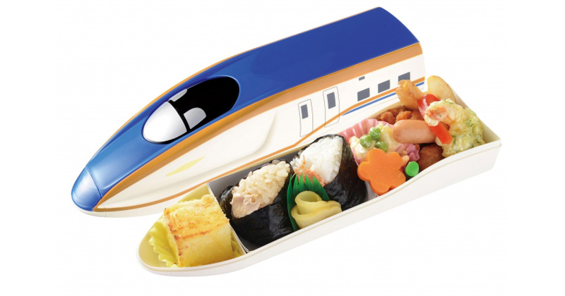 Корень лотоса, закуска из лопуха и омлет с иероглифами: чем кормят на вокзале в Токио