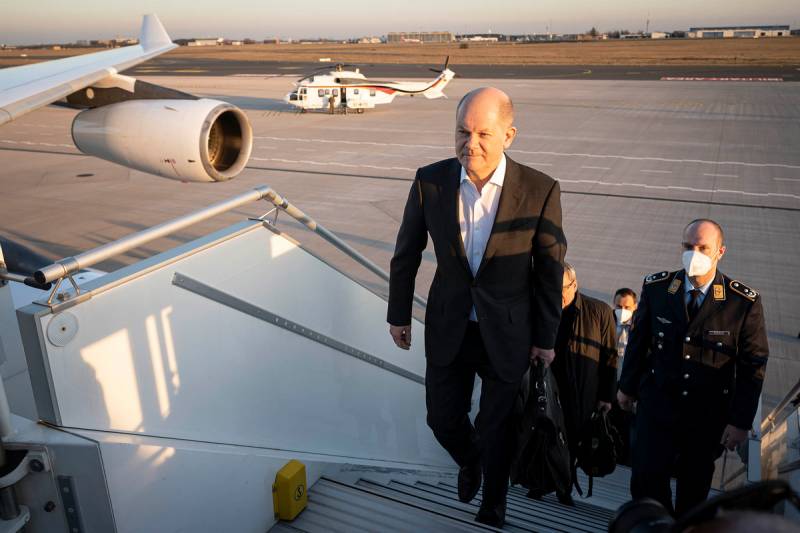 Требование Шольца к России: Европа больше не может сдерживать Украину