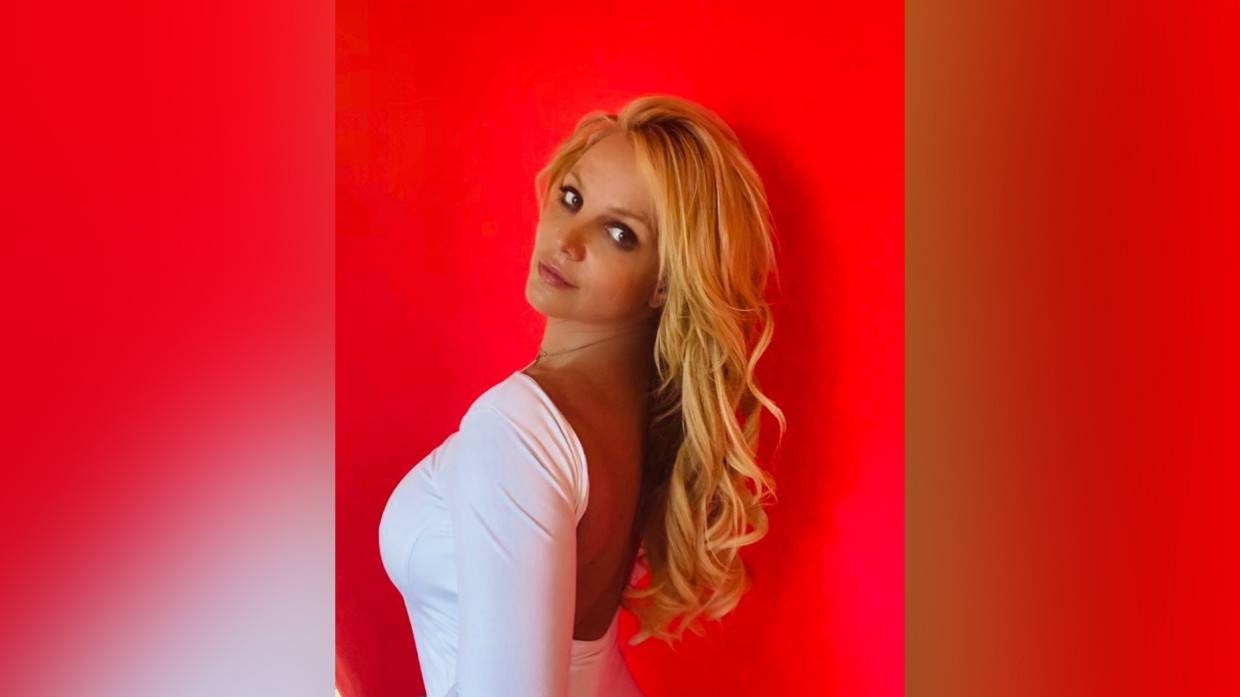 Освободившаяся из-под опеки отца Бритни Спирс отписалась от младшей сестры в Instagram