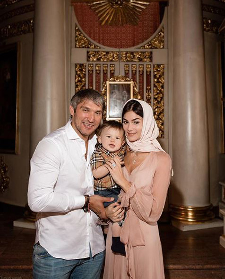 Звездный Instagram: морские курорты, бэби-бум и много спорта Звездный Instagram: морские курорты, бэби-бум и много спорта Хроника