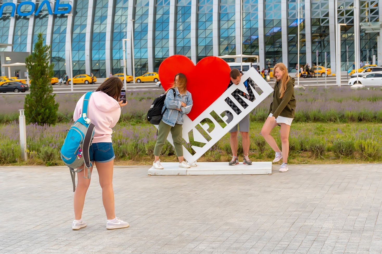 Крым вернёт Украину в состав России. Одним Донбассом не обойдётся Крым вернёт Украину в состав России. Одним Донбассом не обойдётся россия,украина