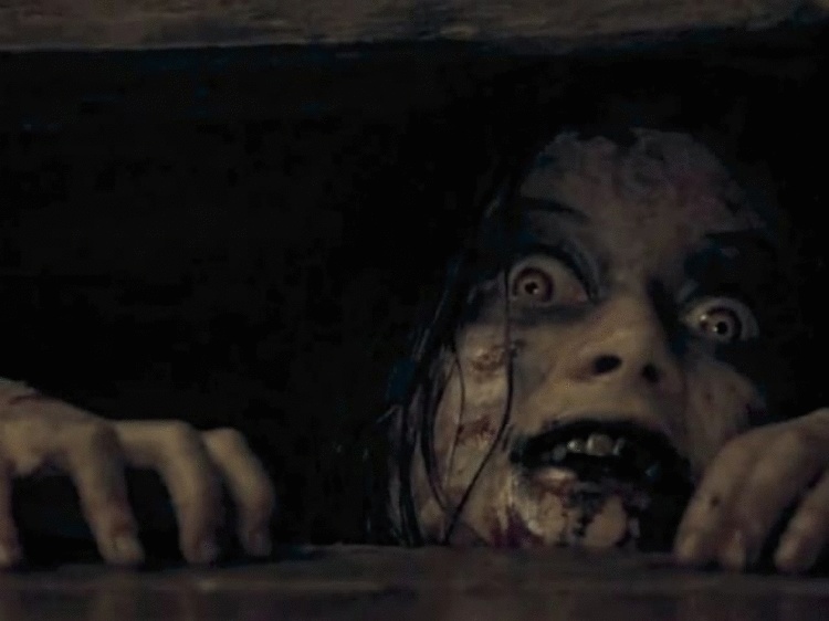 Вот как выглядят актёры, скрывающиеся под маской известных персонажей 