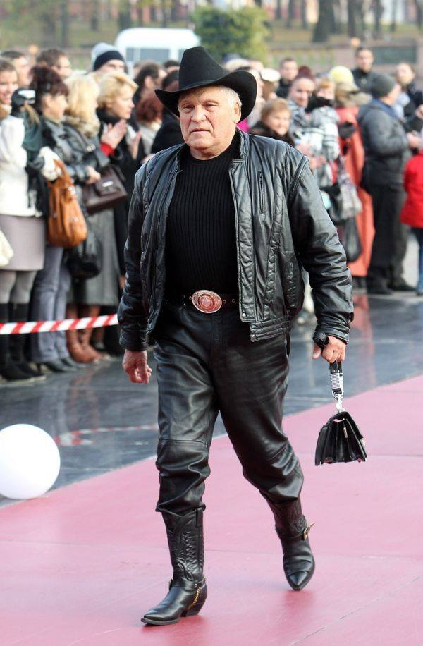 Большой и сильный человек. Судьба Геннадия Четверикова Большой и сильный человек. Судьба Геннадия Четверикова