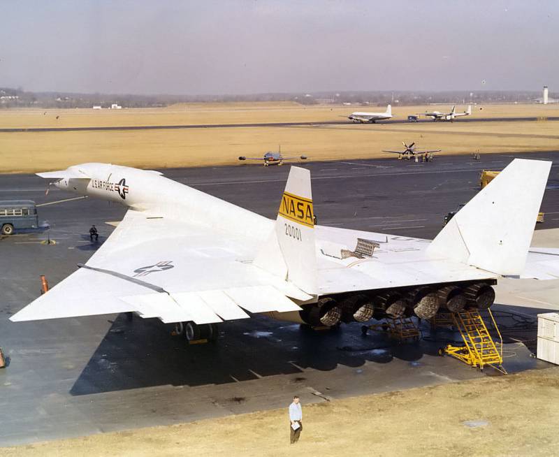 Самый быстрый бомбардировщик в истории. XB-70 Valkyrie Самый быстрый бомбардировщик в истории. XB-70 Valkyrie ввс