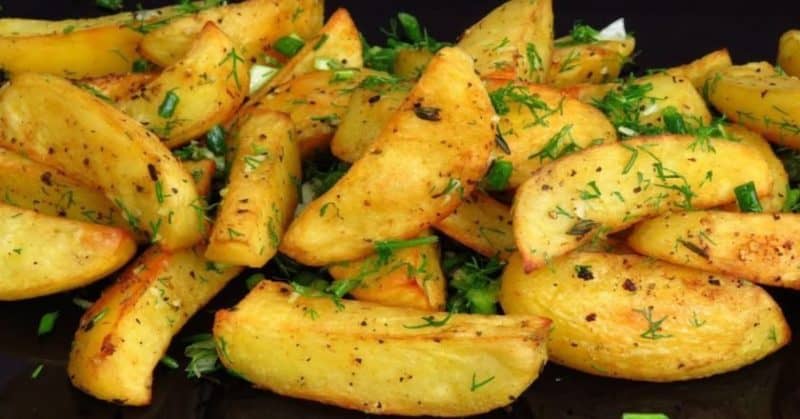 Картофель с чесноком по - гречески