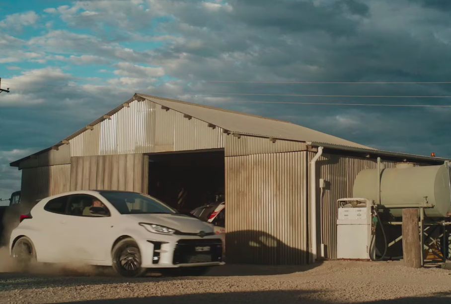 Власти запретили рекламу Toyota Yaris GR из-за секундного «дрифта» Власти запретили рекламу Toyota Yaris GR из-за секундного «дрифта» Новости