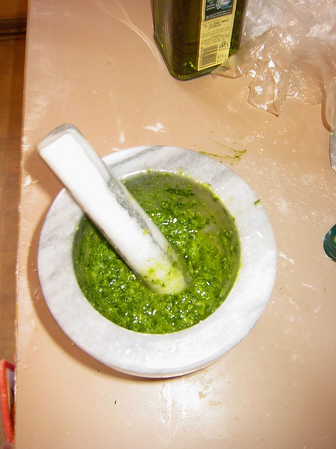 Сливаешь воду после макарон – очень зря. ВОТ, что ты мог бы с ней сделать