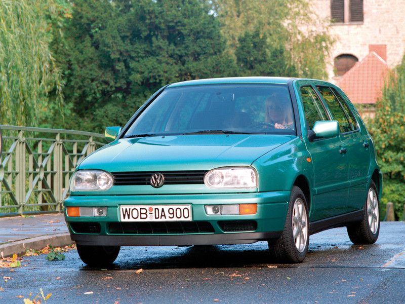 1992 - Volkswagen Golf авто, история