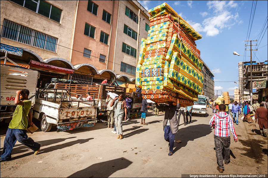 рынок юар. базар в африке. африканские фрукты. рынок юар. торговля в африке.