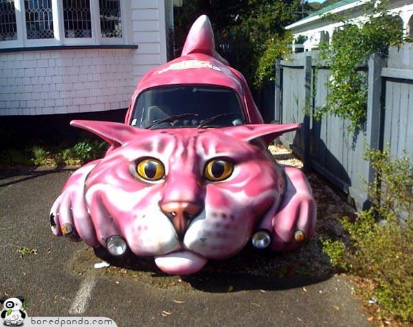 Странные автомобили, которые сложно не заметить