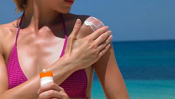Техника безопасности: 8 вещей, которые вы обязаны знать о солнцезащитных средствах, чтобы не сгореть на пляже 