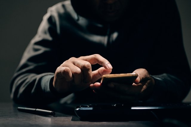 Мошенники атакуют клиентов Сбера через мобильное приложение банка