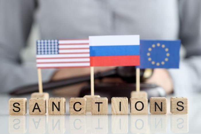 США вынуждено корректируют санкционную политику в отношении России