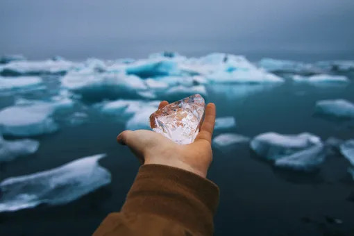 Горячее сердце, а руки ледяные: 9 причин зябкости конечностей