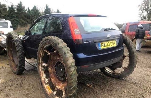 Малолитражка, которая может потягаться с крутыми внедорожниками автомобили,тюнинг