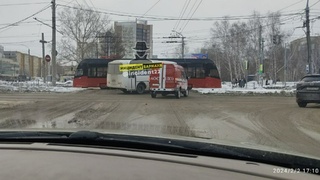 Новый трамвай сломался в Барнауле / Фото: 